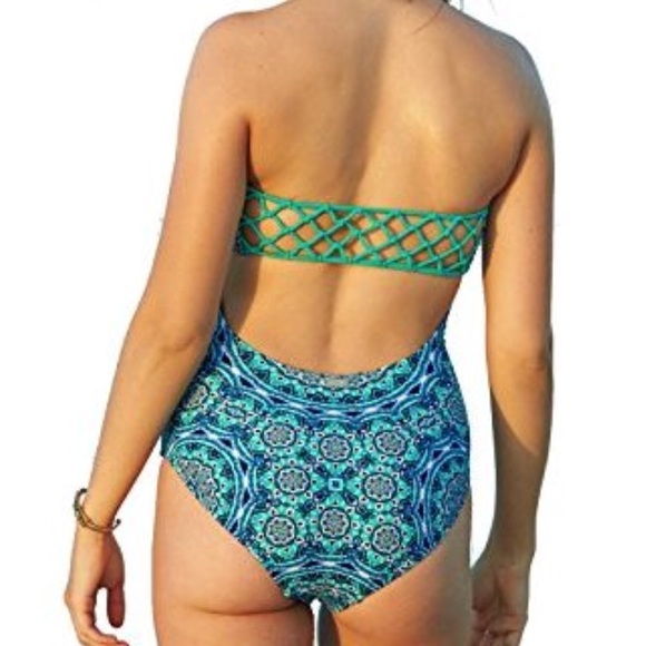 Jessica Simpson- Bandeau One-Piece Swimsuit SOLD - Picture 3 of 5